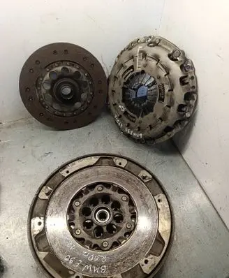 BMW 3 E90 E91 Clutch set kit 7577479