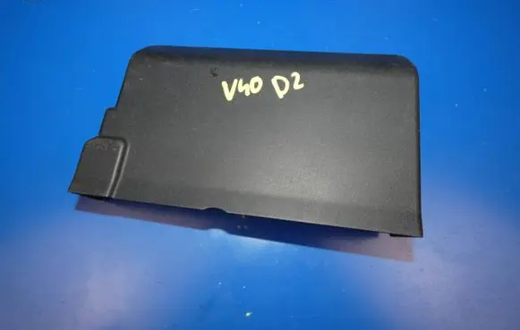 Volvo V40 Battery box tray cover/lid 