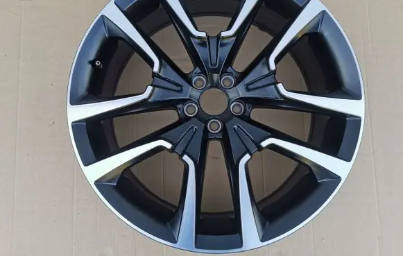 Volvo XC60 R22 alloy rim 32327098