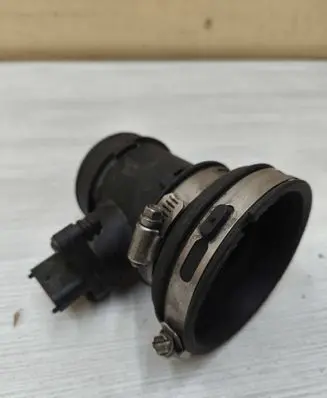 Chrysler Grand Voyager IV Mass air flow meter 0281002451