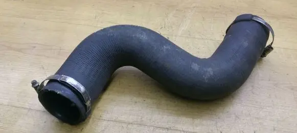Peugeot 4007 Intercooler hose/pipe