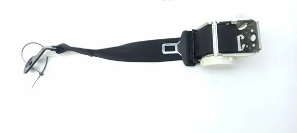 Mercedes-Benz C W204 Middle seatbelt (rear) 33053533A 33053533