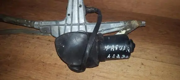 Renault Laguna I Wiper motor