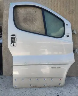 Renault Trafic II (X83) Front door