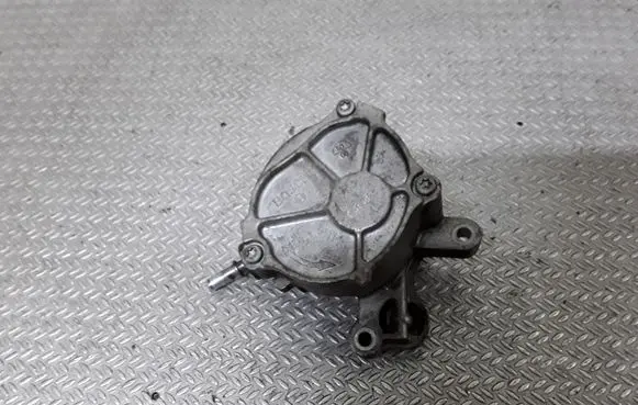 Volvo S80 Vacuum pump