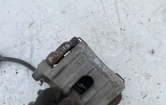 Ford Focus Rear brake caliper