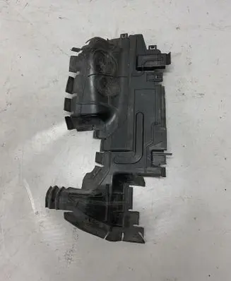 Audi Q7 4M Intercooler air guide/duct channel 4M0121283AF