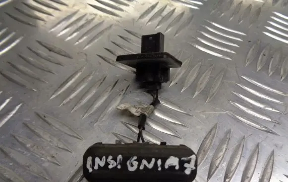 Opel Insignia A Tailgate opening switch 