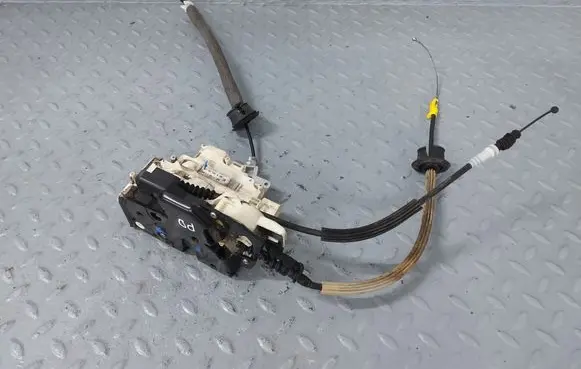 Audi A7 S7 4G Front door lock 4G1837016B