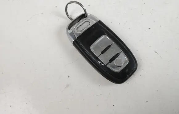 Audi A4 S4 B8 8K Ignition key/card 8K0959754H