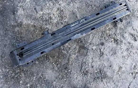 Nissan Qashqai J12 Front bumper support beam 