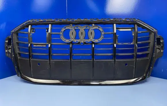 Audi Q7 4M Front bumper upper radiator grill 4M0853651AJ 4M0853651AH 4M0853651AC