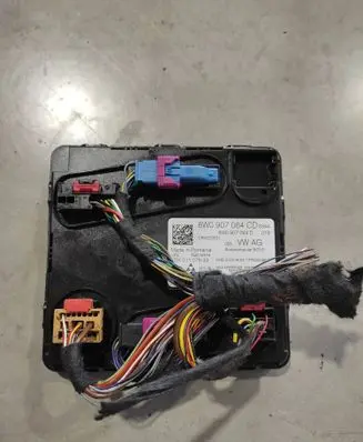 Audi Q7 4M Comfort/convenience module 8W0907064CD 5DK01107933