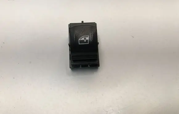 BMW 1 F40 Electric window control switch 7950756