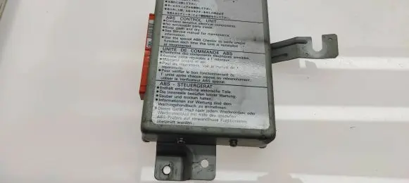 Honda Legend ABS control unit/module 39790SZ3A11 0F09305 4829419