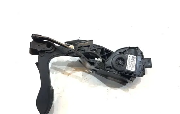 Peugeot 807 Accelerator throttle pedal 1400838680