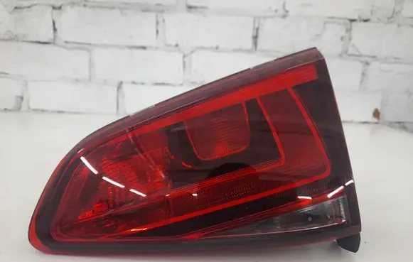 Volkswagen Golf VII Tailgate rear/tail lights 5G0945094AE 90052131