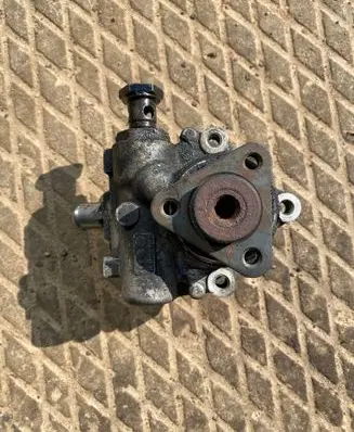 BMW 3 E90 E91 Power steering pump 96209