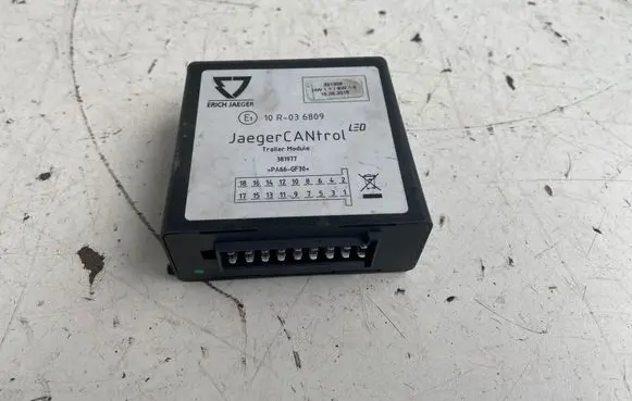 Mercedes-Benz C W204 Tow bar trailer control unit/module 10R036809