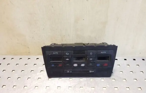 Audi A4 S4 B6 8E 8H Climate control unit 8E0820043B