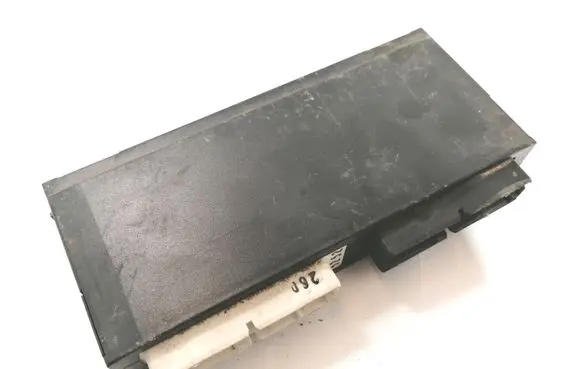 BMW 5 E34 Comfort/convenience module 61351379741