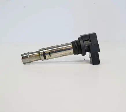 Skoda Roomster (5J) High voltage ignition coil 036905715E