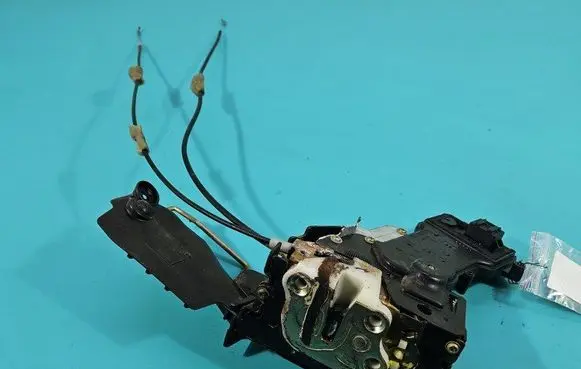Mazda 2 Front door lock P3M71-A219A65-DF IMPRK1496148