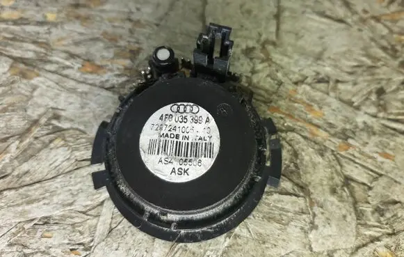 Audi A6 S6 C6 4F Front door high frequency speaker 4F0035399A