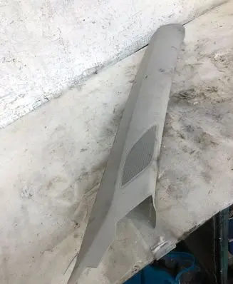 Volkswagen Touran III (A) pillar trim 5ta867234b