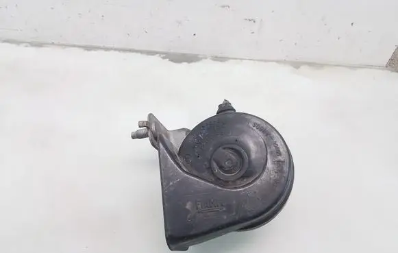 Mercedes-Benz E W211 Horn signal 0055306