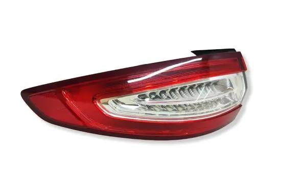 Ford Mondeo MK V Galinis žibintas kėbule DS7313405FJ 21030108