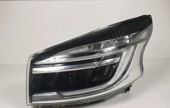 Renault Trafic III (X82) Headlight/headlamp 260608582R