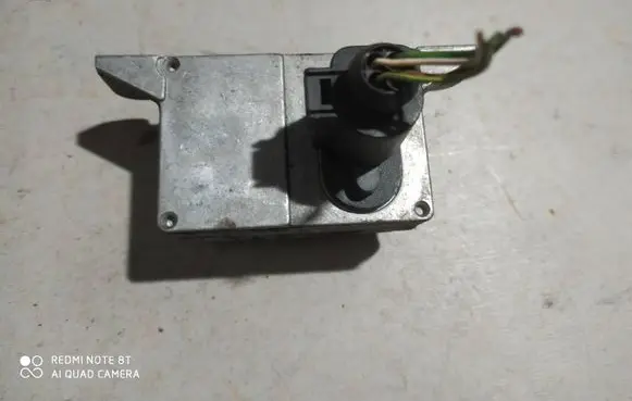 Volkswagen Touran I ESP acceleration yaw rate sensor 1J0907655A