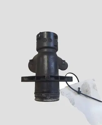 Ford Focus Thermostat/thermostat housing CM5G8A529GB