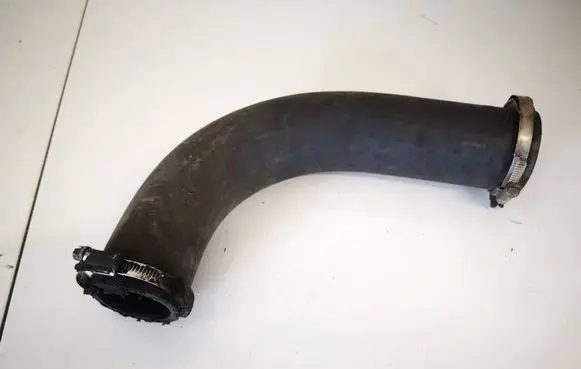Volvo V50 Intercooler hose/pipe 