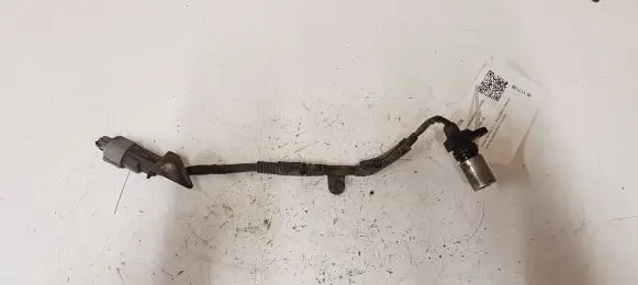 Toyota Avensis T270 Crankshaft position sensor 9091905069 0296001471
