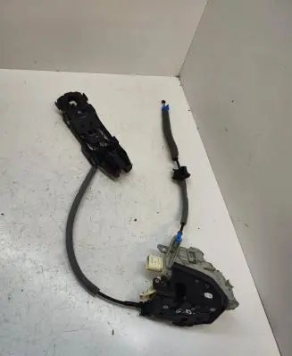 Audi A3 S3 8V Rear door lock