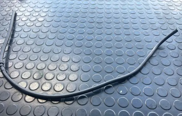 BMW 3 E90 E91 Windshield washer fluid hose D01806 C280SR0Y