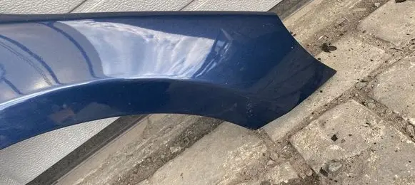 Volvo V40 Fender