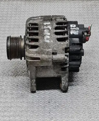 Dacia Sandero Generator/alternator TG12C094 231003831R 2607395C