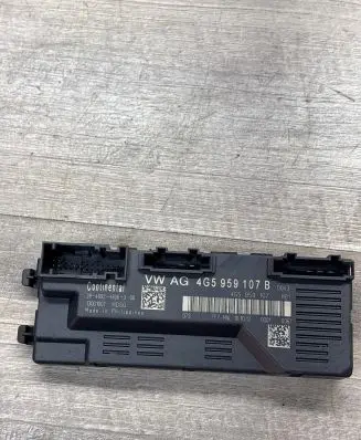 Volkswagen Transporter - Caravelle T5 Tailgate/trunk control unit/module 4G5959107B 4G5959107