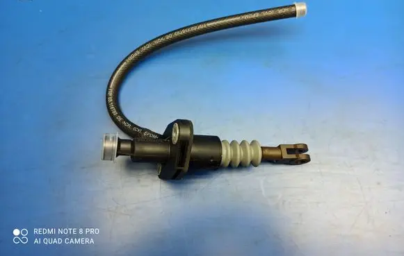 Clutch master cylinder