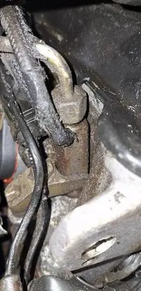 Fuel injector