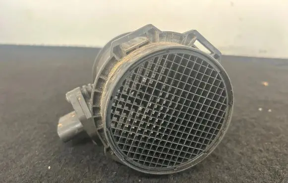 BMW X5 E53 Mass air flow meter 1433567 0280217814