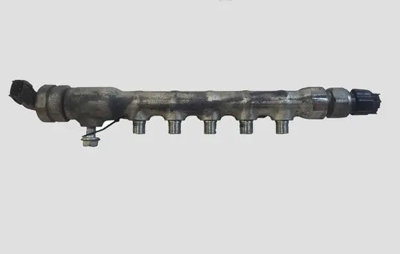 Mazda CX-5 Fuel main line pipe DA502009Q 20258