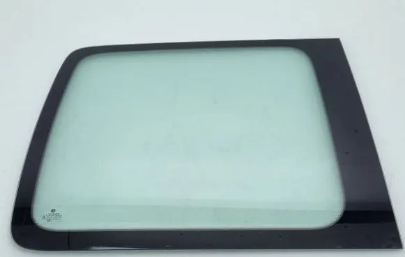 Volkswagen Caddy Rear side window 43R001583 E000231