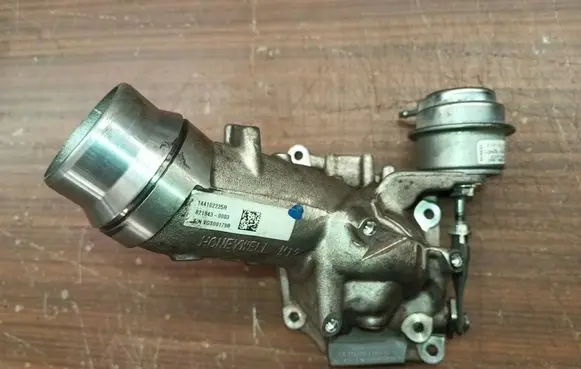 Renault Espace V (RFC) Turbo system vacuum part 144102225R H8201371485 8195800002