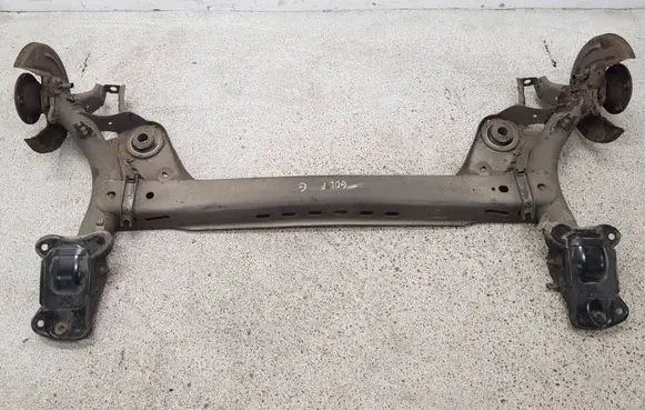 Volkswagen Golf VII Rear axle beam 