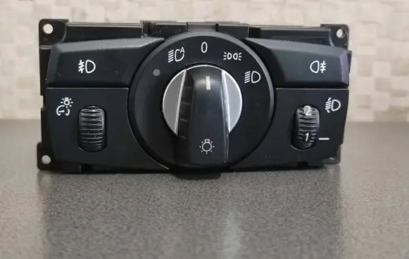 BMW 5 E60 E61 Light switch 6988555