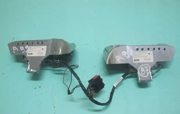 Ford Mondeo MK IV Tailgate/trunk/boot open switch 
